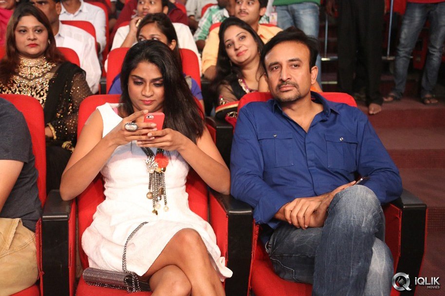 Chinnadana-Neekosam-Movie-Audio-Launch